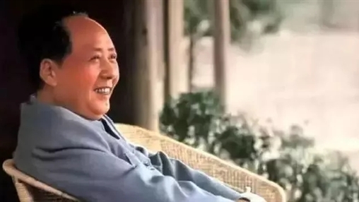 紀念毛澤東同志誕辰126周年！致敬一代偉人！